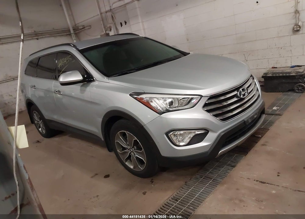 2014 HYUNDAI SANTA FE GLS VIN: KM8SMDHF1EU083169