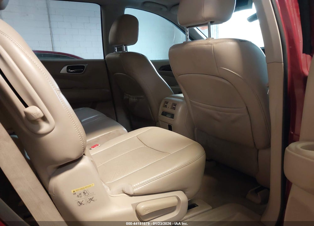 2015 NISSAN PATHFINDER PLATINUM VIN: 5N1AR2MN6FC618969