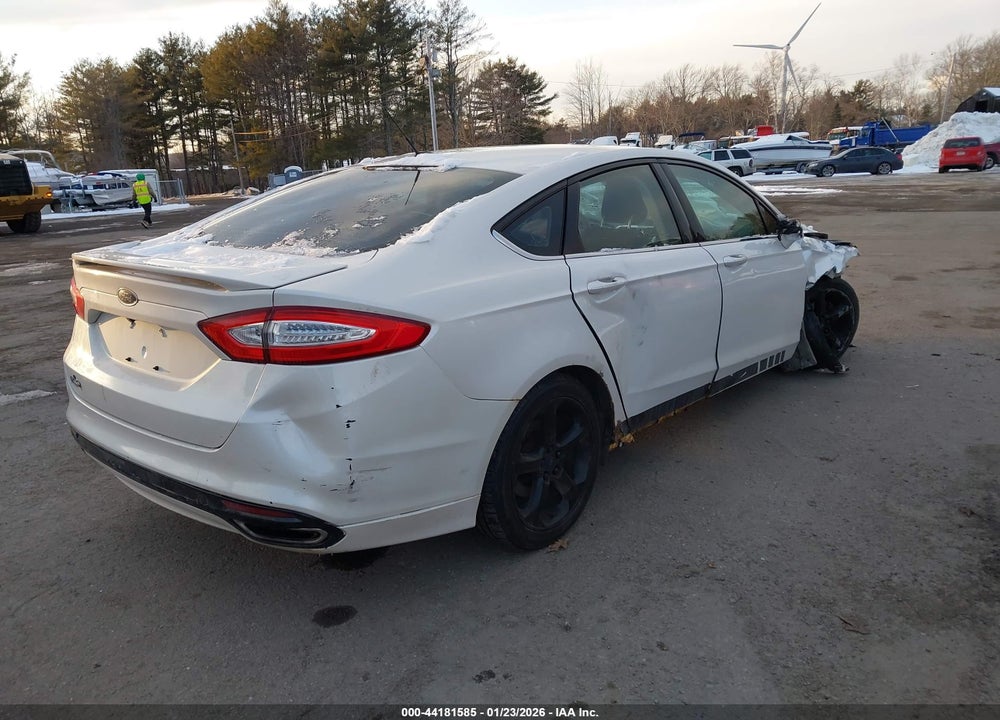 2014 FORD FUSION SE VIN: 3FA6P0H92ER105872