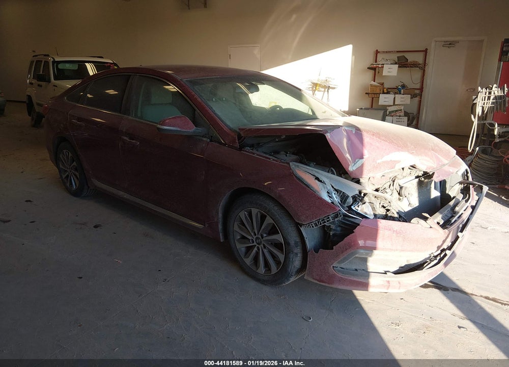 2015 HYUNDAI SONATA SPORT VIN: 5NPE34AF2FH243490