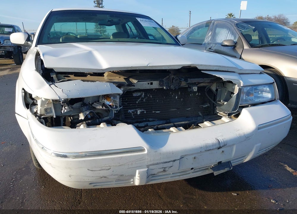 2000 MERCURY GRAND MARQUIS LS VIN: 2MEFM75W8YX671450