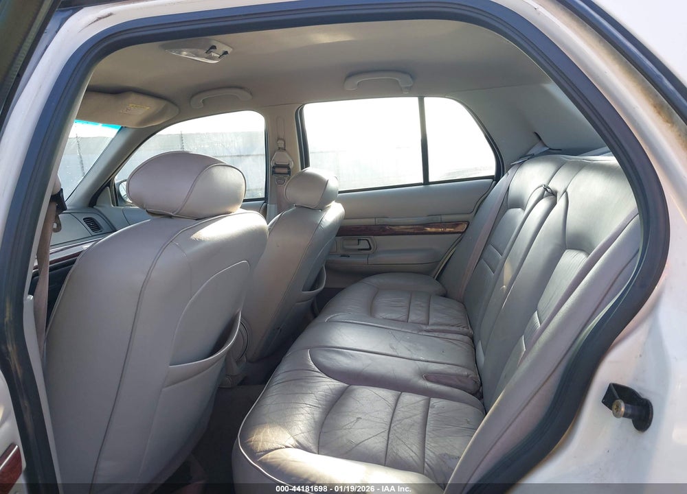 2000 MERCURY GRAND MARQUIS LS VIN: 2MEFM75W8YX671450