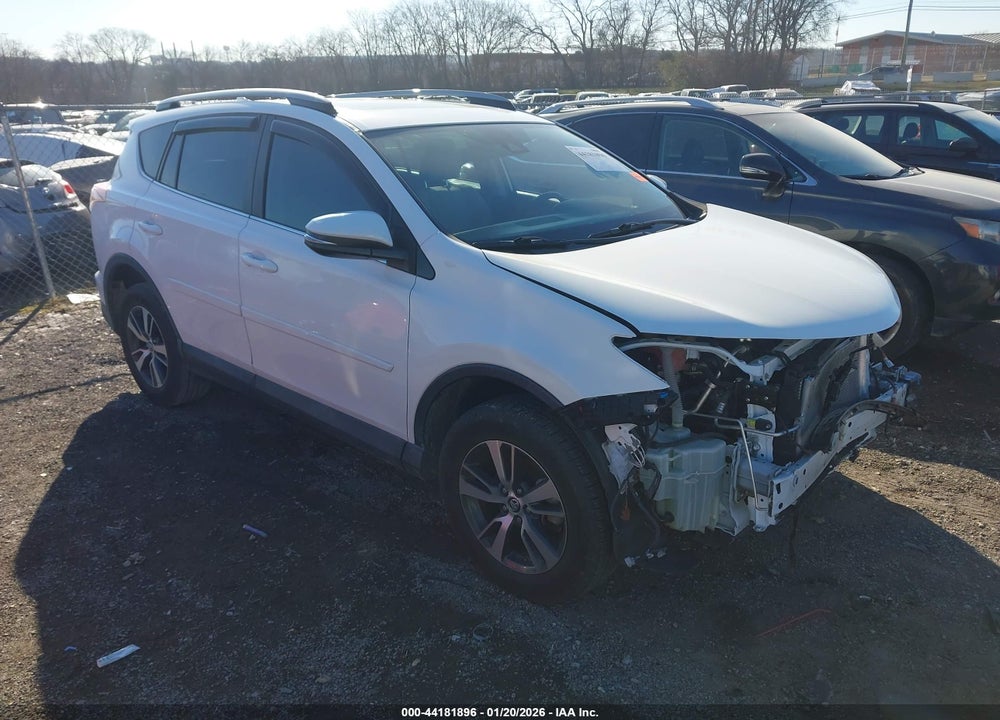 2017 TOYOTA RAV4 XLE VIN: 2T3WFREV2HW398319
