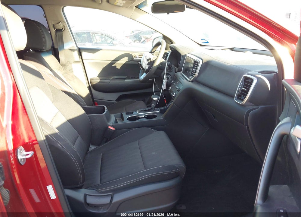 2020 KIA SPORTAGE LX VIN: KNDPM3AC3L7759475