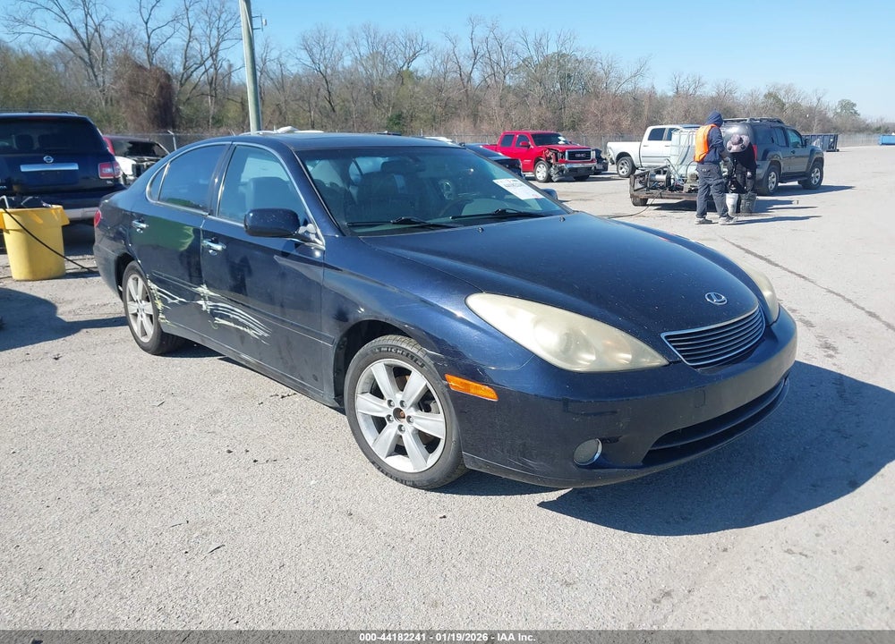 2005 LEXUS ES 330 VIN: JTHBA30G055071373