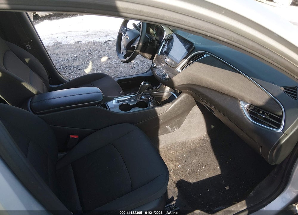 2020 CHEVROLET MALIBU FWD LT VIN: 1G1ZD5ST5LF074623
