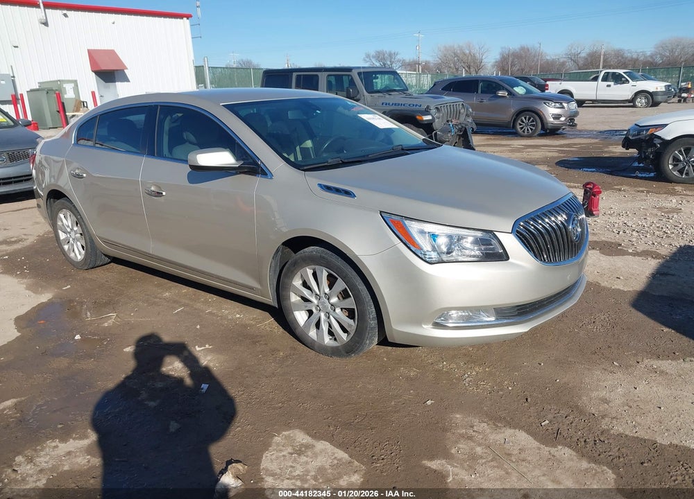 2014 BUICK LACROSSE VIN: 1G4GA5GR2EF110433