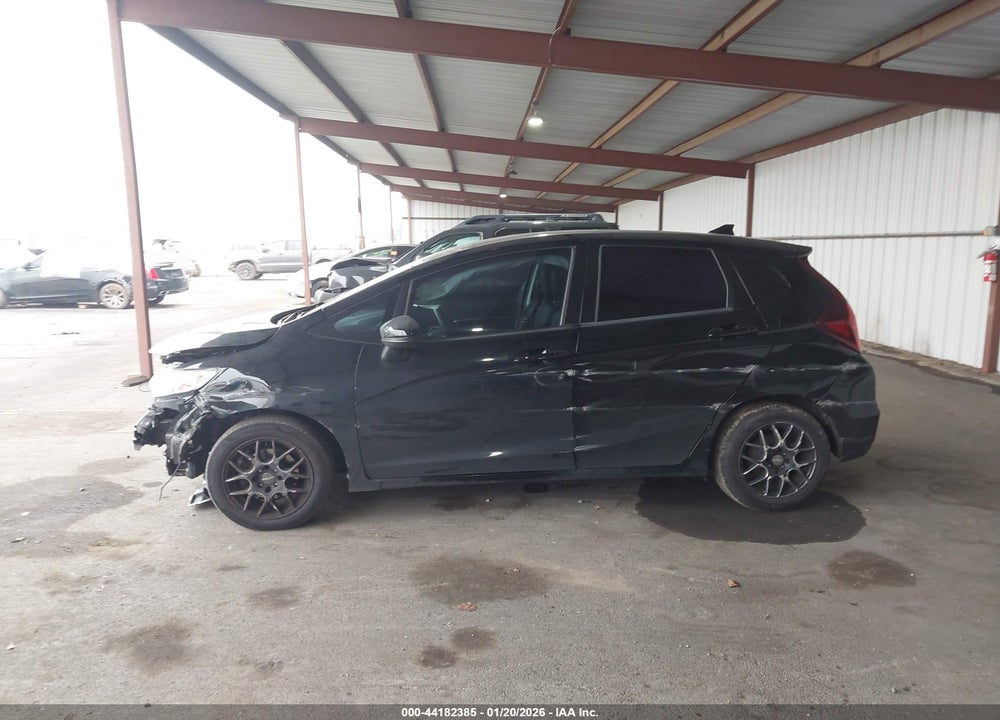 2018 HONDA FIT LX VIN: 3HGGK5H40JM719441