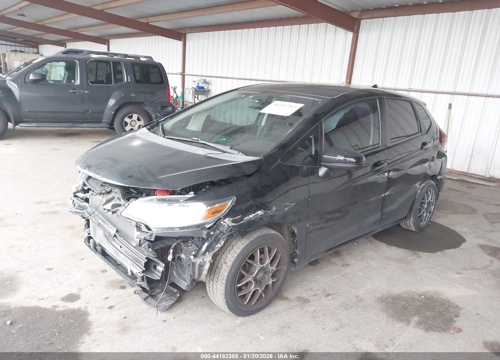 2018 HONDA FIT LX VIN: 3HGGK5H40JM719441