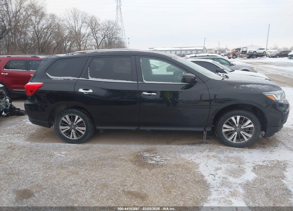 2019 NISSAN PATHFINDER SV VIN: 5N1DR2MM0KC591220