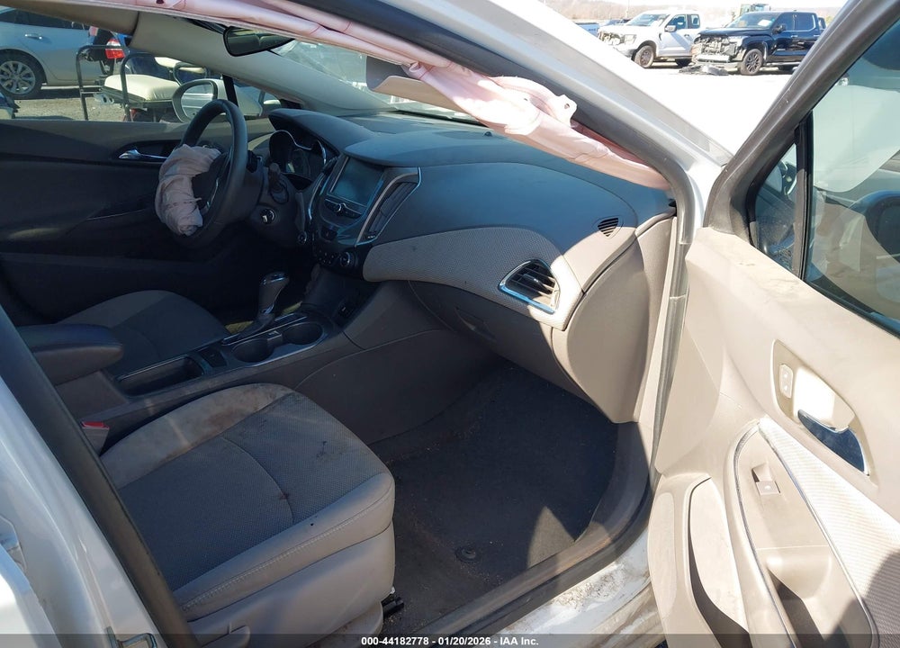 2017 CHEVROLET CRUZE LT AUTO VIN: 3G1BE6SM6HS549664