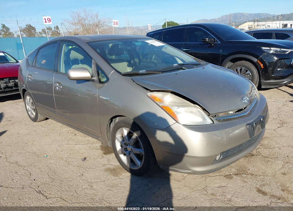 2008 TOYOTA PRIUS TOURING VIN: JTDKB20U483315170