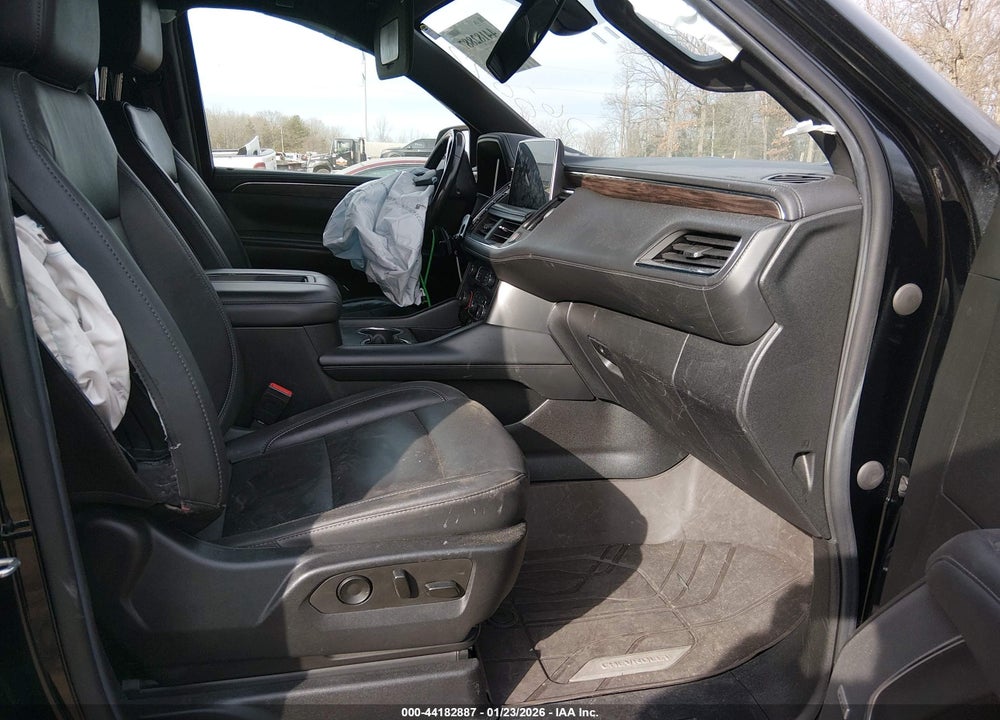 2021 CHEVROLET SUBURBAN 4WD LT VIN: 1GNSKCKD9MR481279