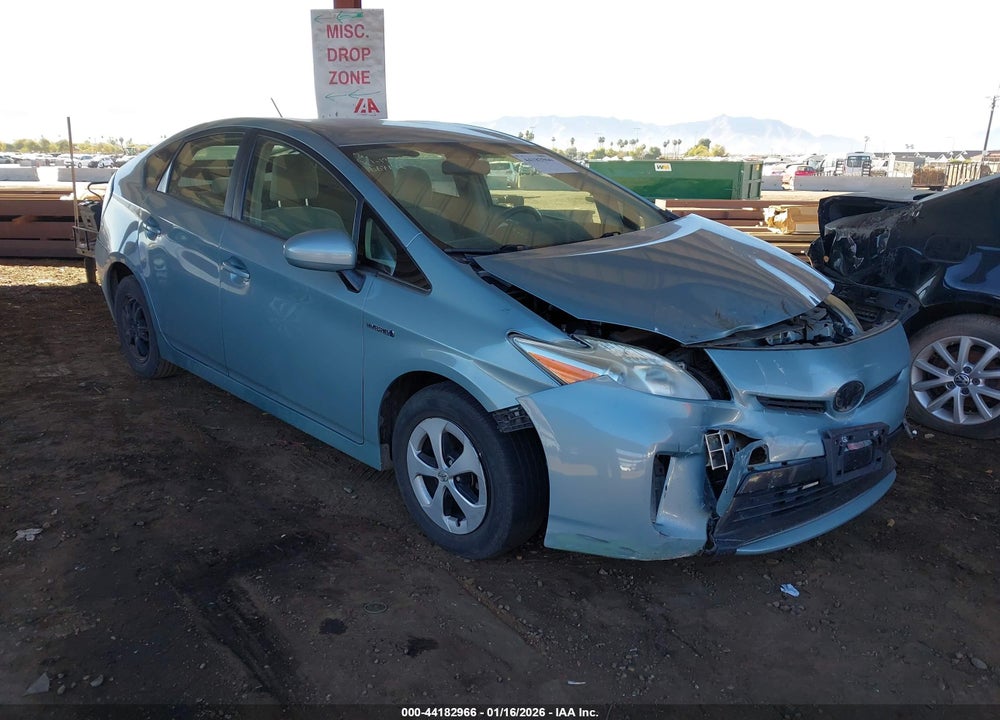 2013 TOYOTA PRIUS THREE VIN: JTDKN3DU9D1667142
