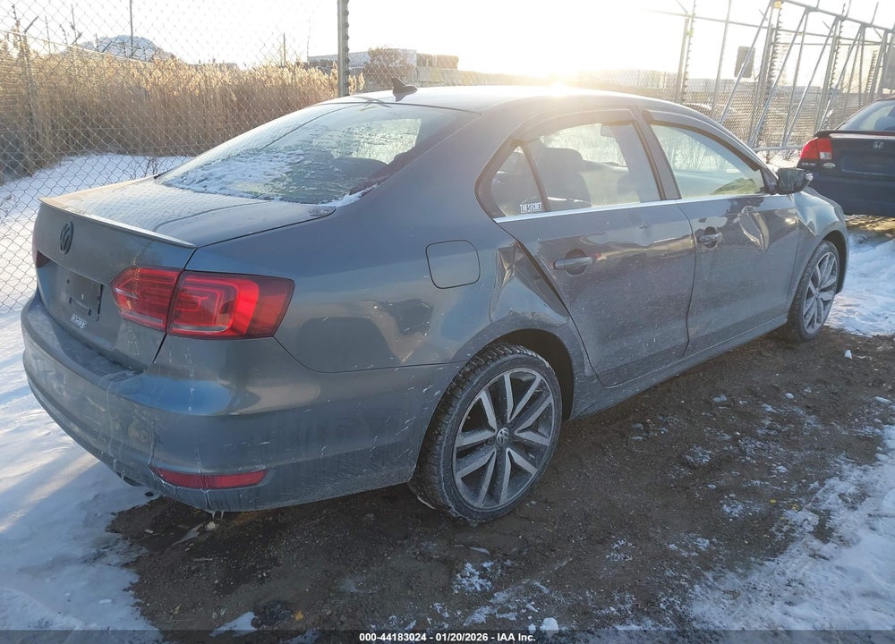 2013 VOLKSWAGEN JETTA GLI AUTOBAHN W/NAV VIN: 3VW4S7AJ7DM305281
