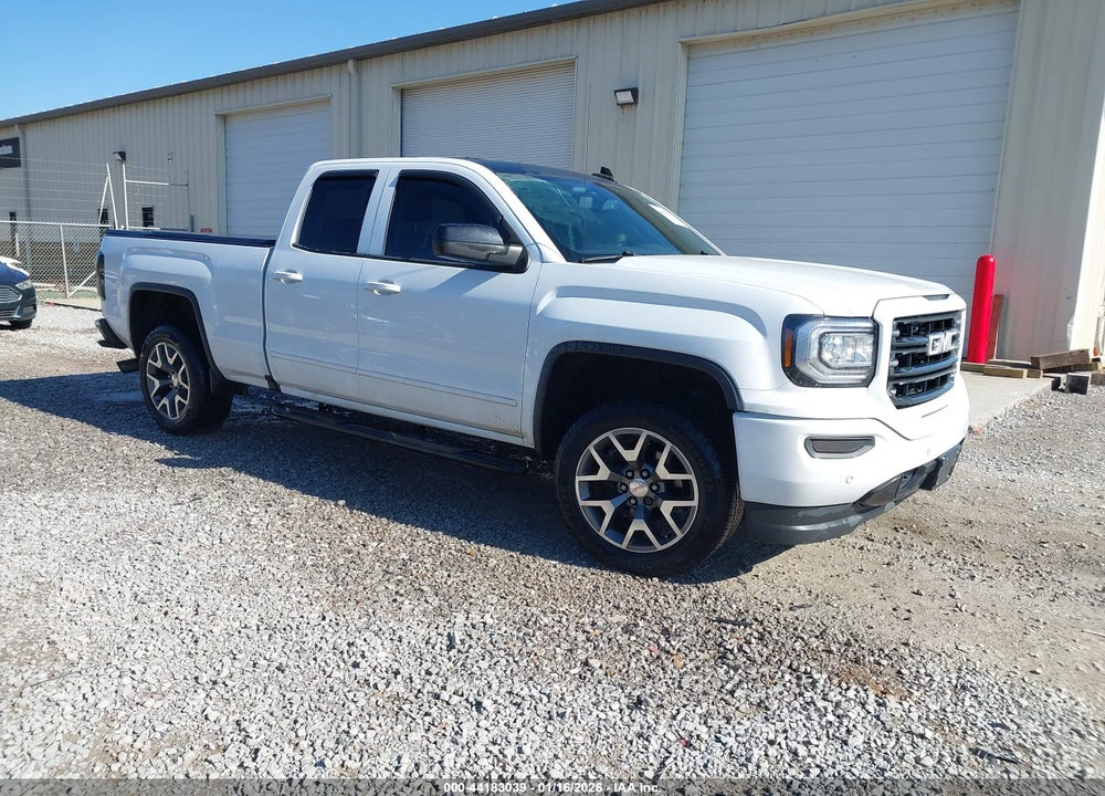 2017 GMC SIERRA 1500 SLT VIN: 1GTV2NEC5HZ304349