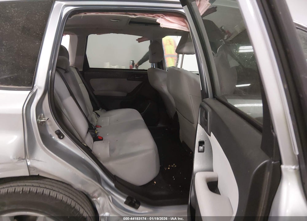 2015 SUBARU FORESTER VIN: JF2SJAFC1FH404630