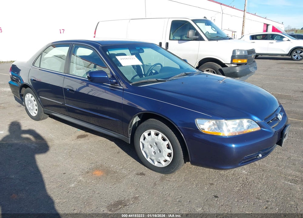 2002 HONDA ACCORD 2.3 LX VIN: JHMCG56412C028017