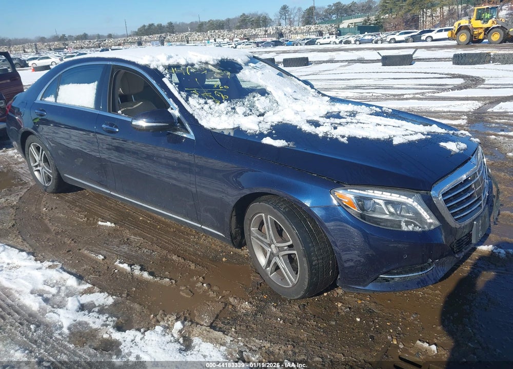 2016 MERCEDES-BENZ S 550 4MAT VIN: WDDUG8FB7GA215261