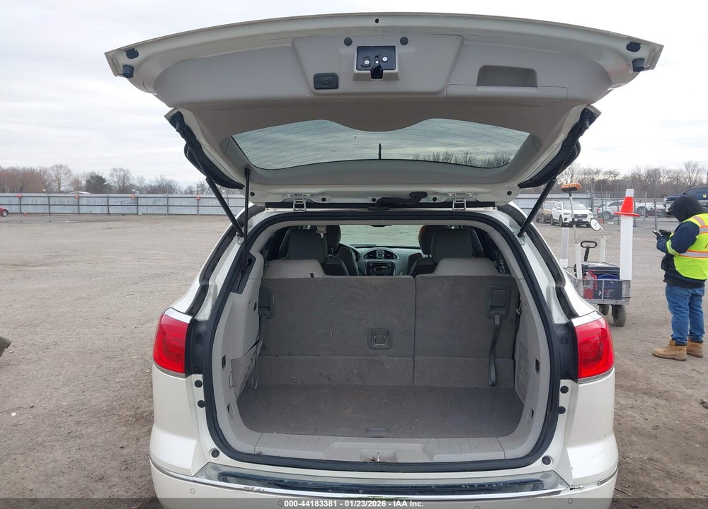 2015 BUICK ENCLAVE LEATHER VIN: 5GAKRBKD8FJ161517