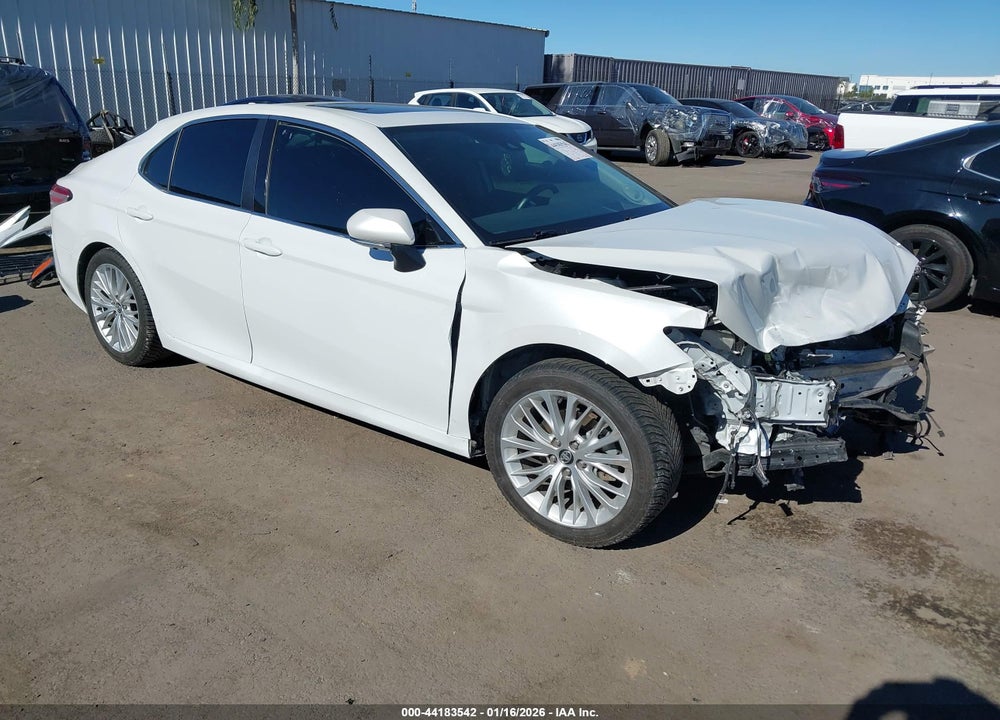 2020 TOYOTA CAMRY XLE HYBRID VIN: 4T1F31AK6LU530201