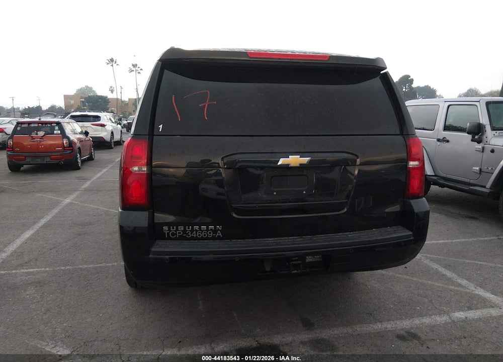 2018 CHEVROLET SUBURBAN LT VIN: 1GNSCHKC9JR370910