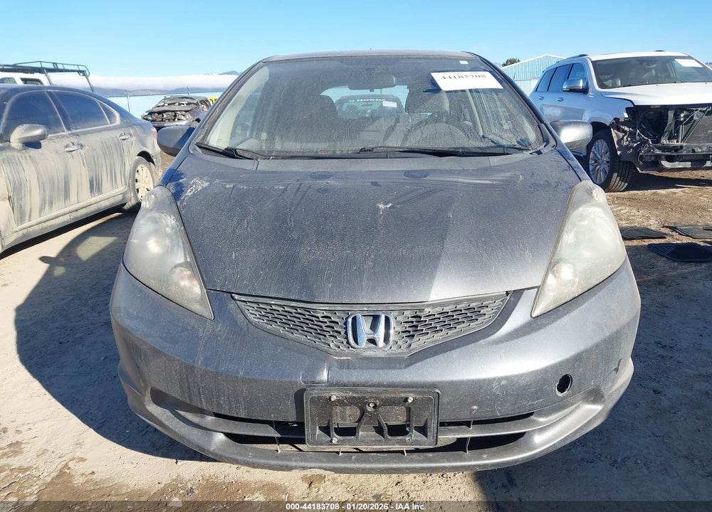 2012 HONDA FIT VIN: JHMGE8H39CC032699