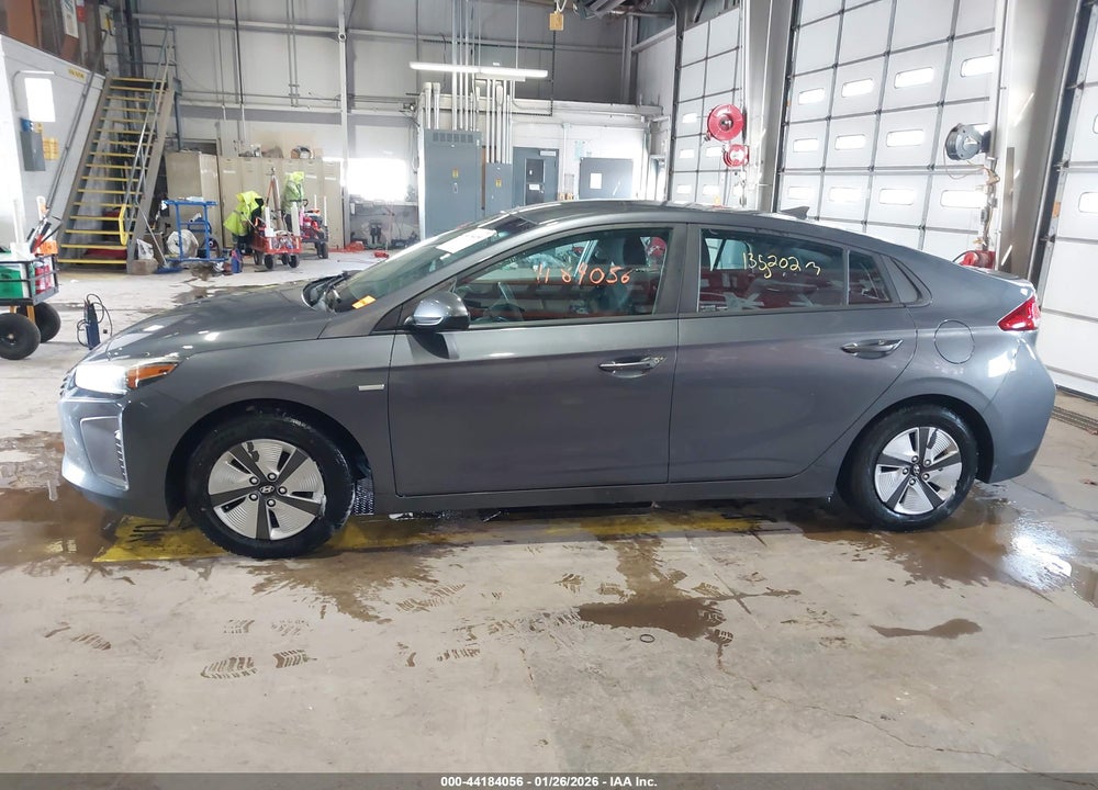 2017 HYUNDAI IONIQ HYBRID BLUE VIN: KMHC65LC3HU030625
