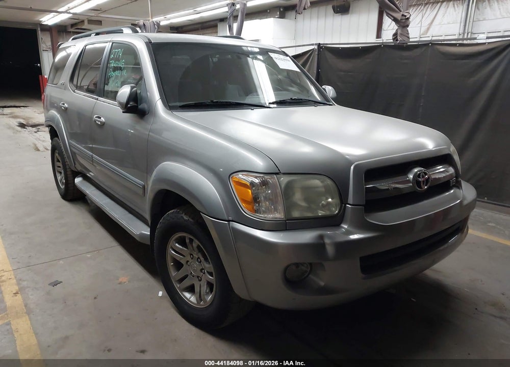 2005 TOYOTA SEQUOIA SR5 V8 VIN: 5TDZT34AX5S250935