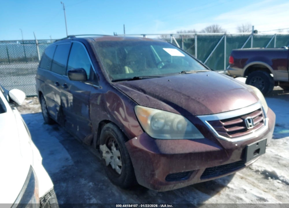 2008 HONDA ODYSSEY LX VIN: 5FNRL38278B043625