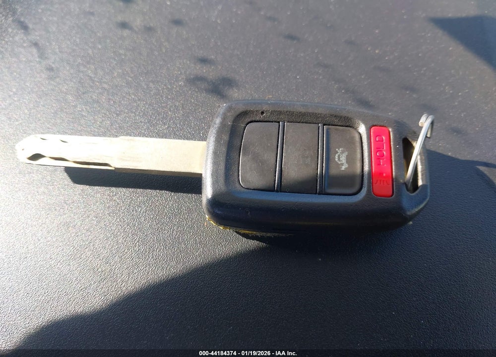 2019 HONDA CIVIC LX VIN: 2HGFC2F67KH547372
