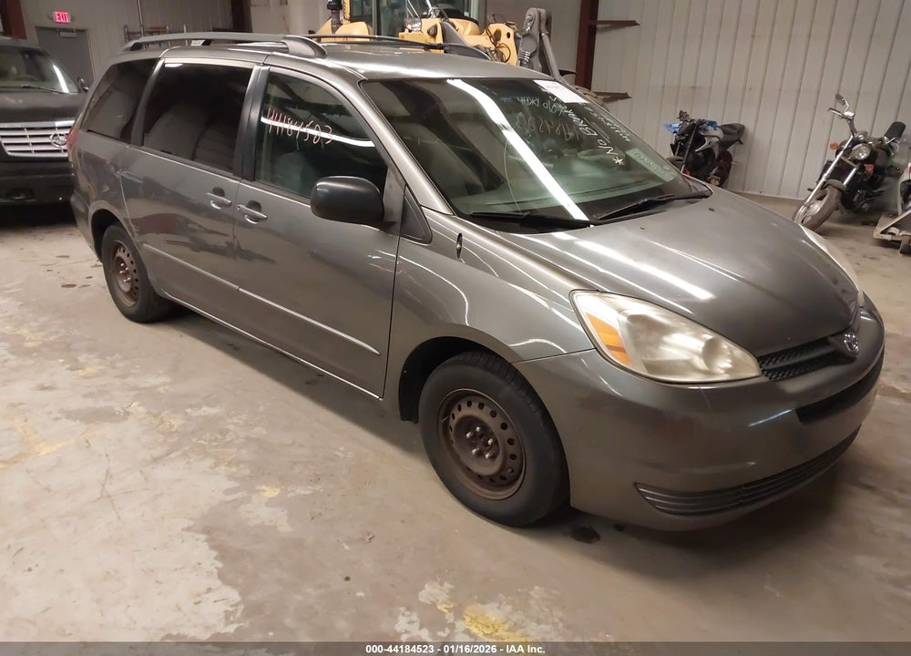 2005 TOYOTA SIENNA LE VIN: 5TDZA23C15S333978
