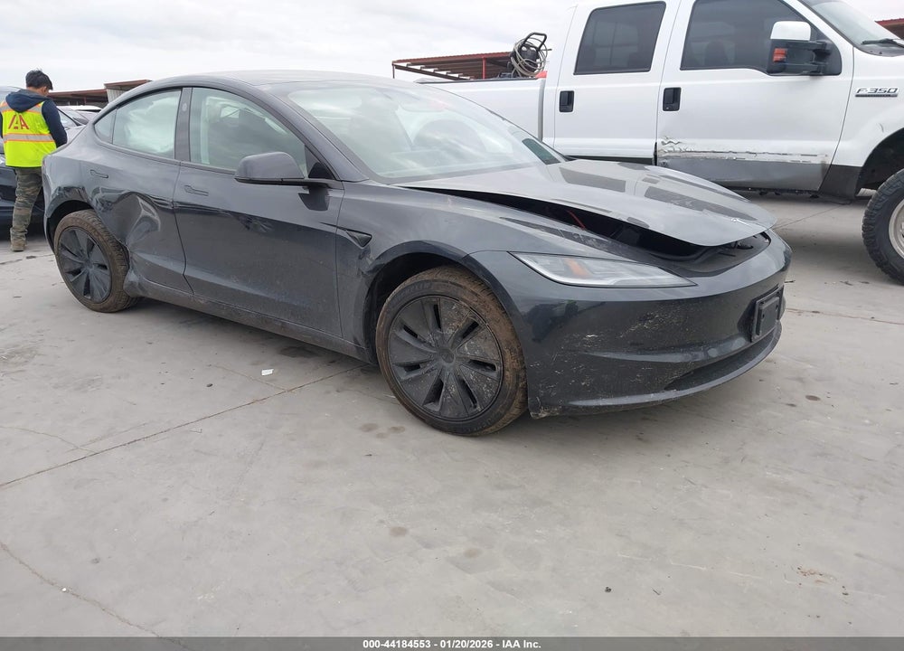 2024 TESLA MODEL 3 LONG RANGE DUAL MOTOR ALL-WHEEL DRIVE/REAR-WHEEL DRIVE VIN: 5YJ3E1EA7RF824078