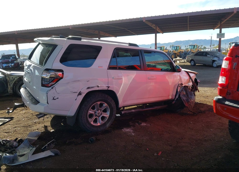 2022 TOYOTA 4RUNNER SR5 VIN: JTEMU5JR6N6035190
