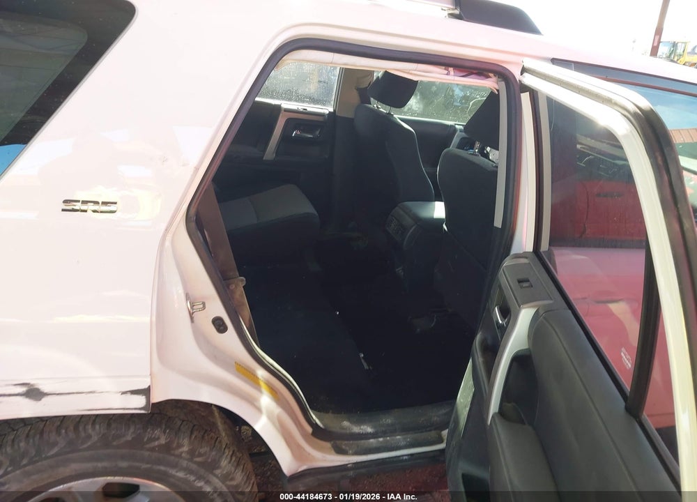 2022 TOYOTA 4RUNNER SR5 VIN: JTEMU5JR6N6035190