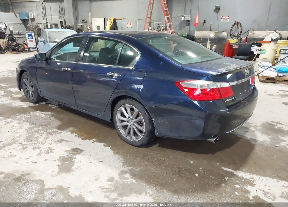 2015 HONDA ACCORD SPORT VIN: 1HGCR2F56FA251014