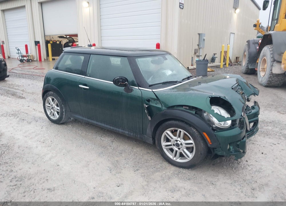 2013 MINI HARDTOP COOPER S VIN: WMWSV3C50DT388254