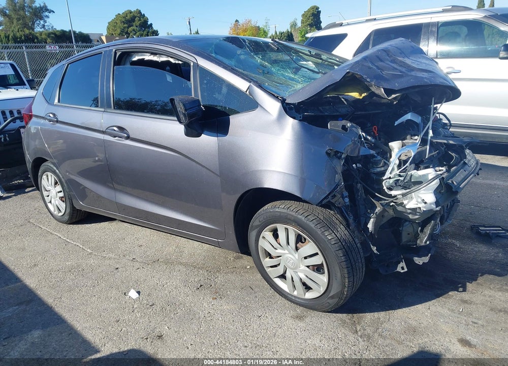 2015 HONDA FIT LX VIN: 3HGGK5G51FM749226