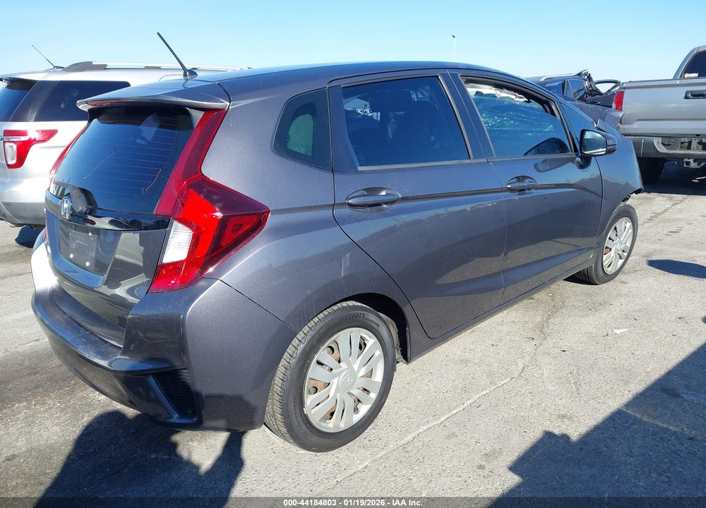 2015 HONDA FIT LX VIN: 3HGGK5G51FM749226