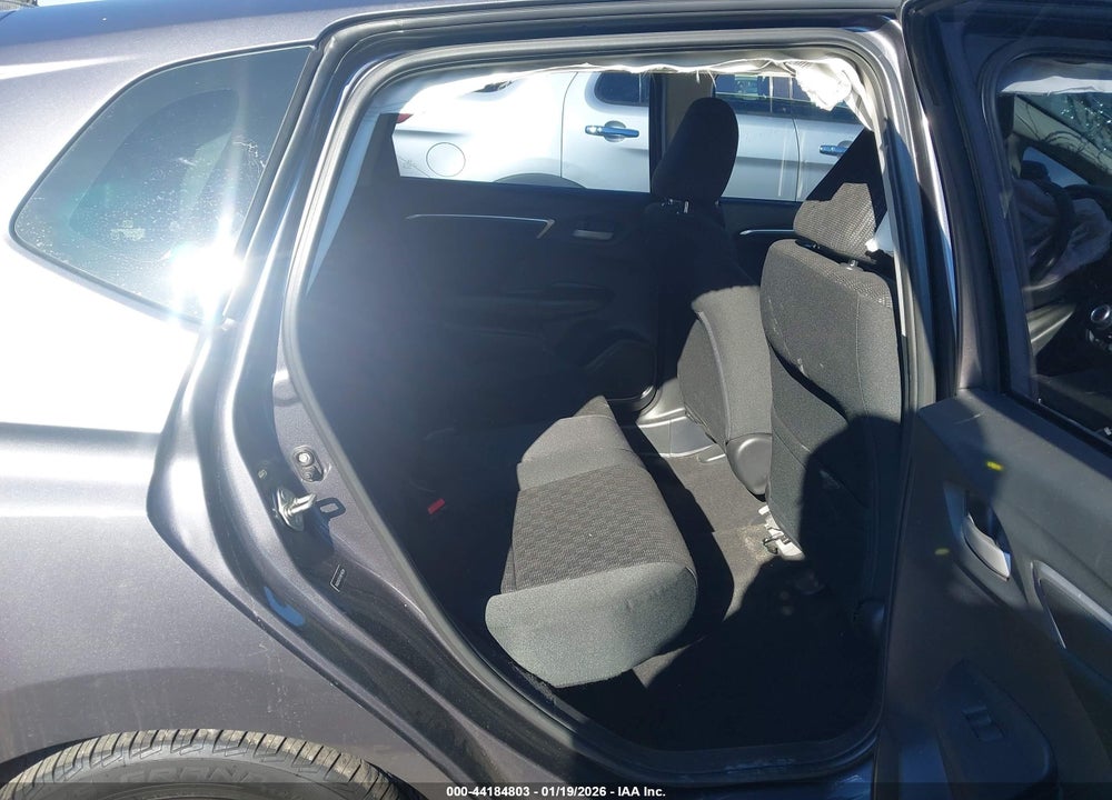 2015 HONDA FIT LX VIN: 3HGGK5G51FM749226