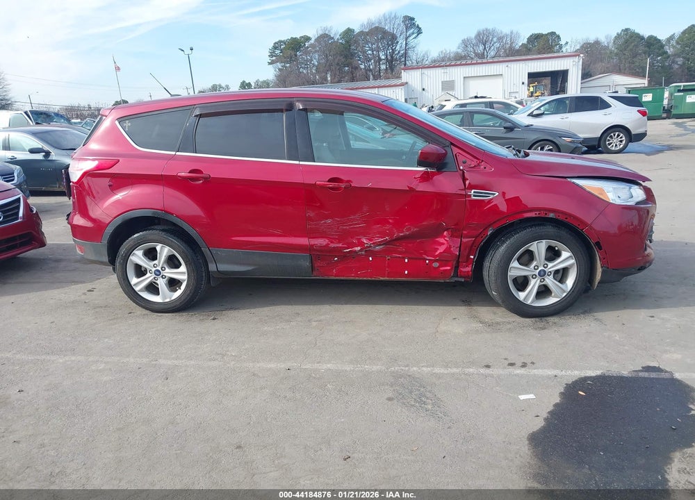 2015 FORD ESCAPE SE VIN: 1FMCU0GX8FUB68132