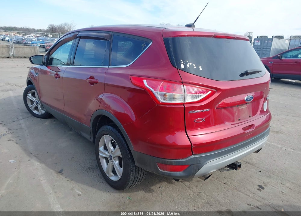 2015 FORD ESCAPE SE VIN: 1FMCU0GX8FUB68132