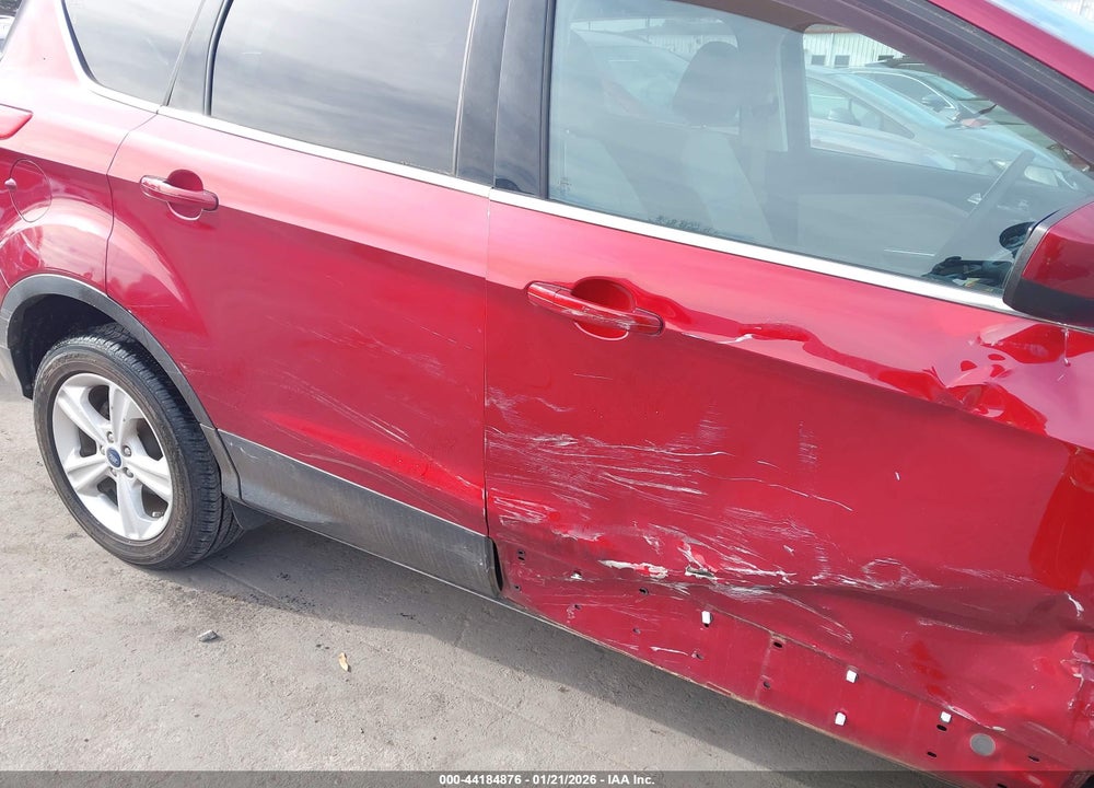 2015 FORD ESCAPE SE VIN: 1FMCU0GX8FUB68132