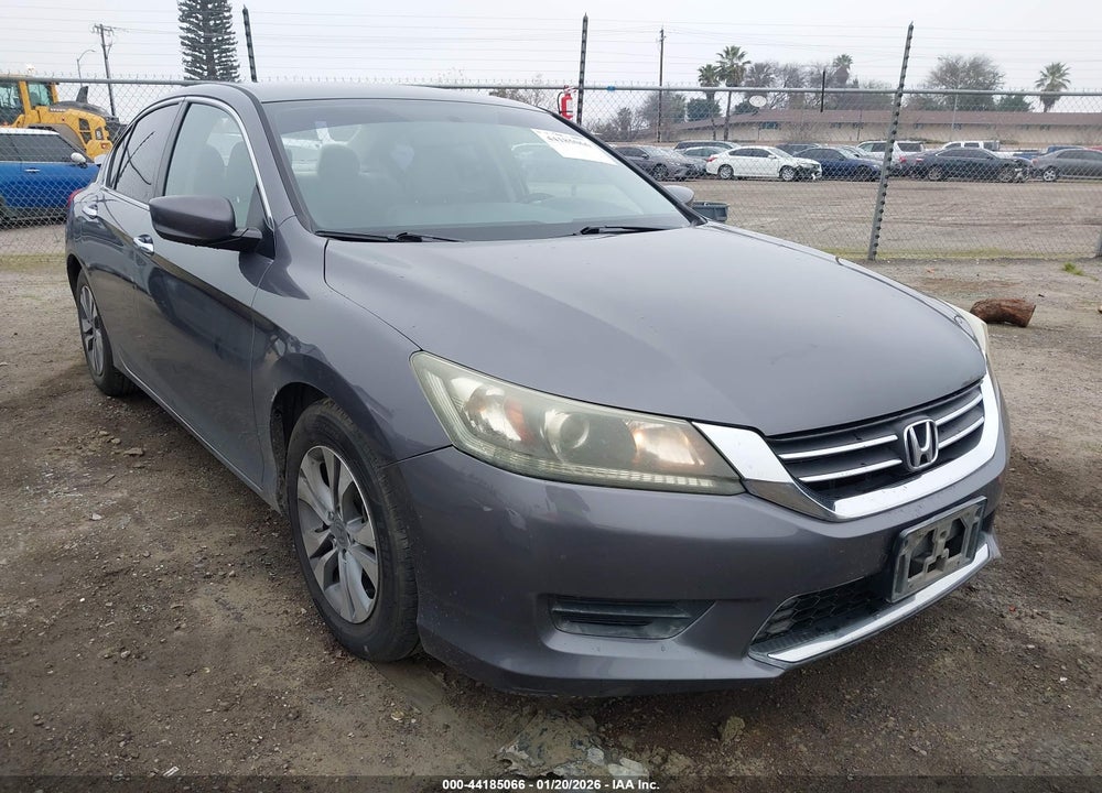 2015 HONDA ACCORD LX VIN: 1HGCR2F32FA113825