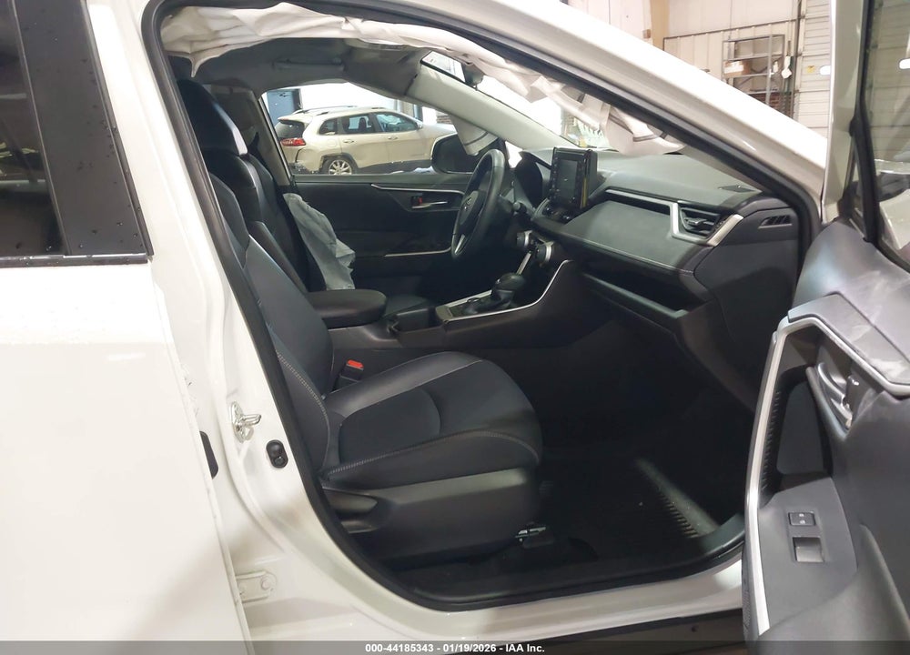 2022 TOYOTA RAV4 HYBRID XLE PREMIUM VIN: JTMB6RFV5NJ022866