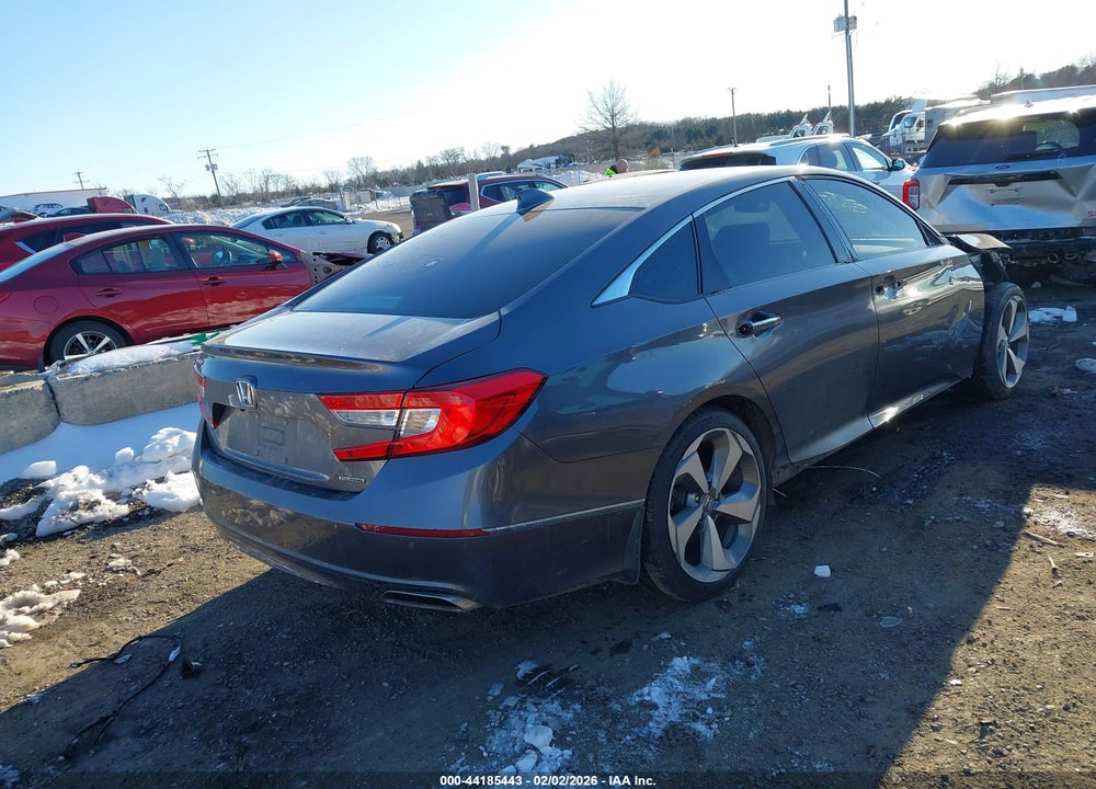 2018 HONDA ACCORD TOURING VIN: 1HGCV1F96JA168572