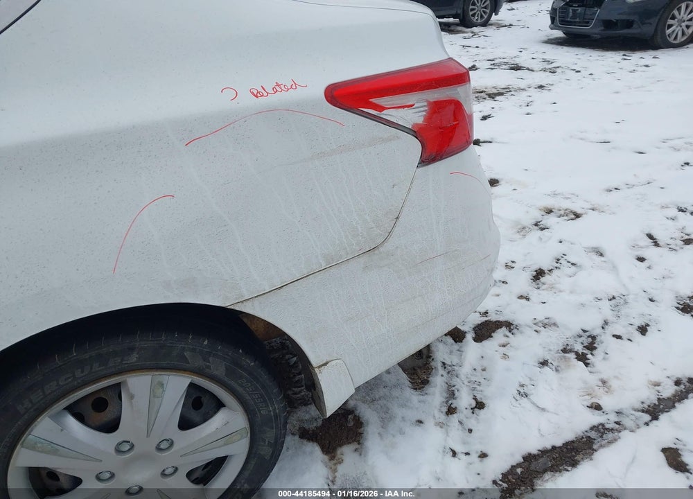 2018 NISSAN SENTRA SV VIN: 3N1AB7AP5JY259712