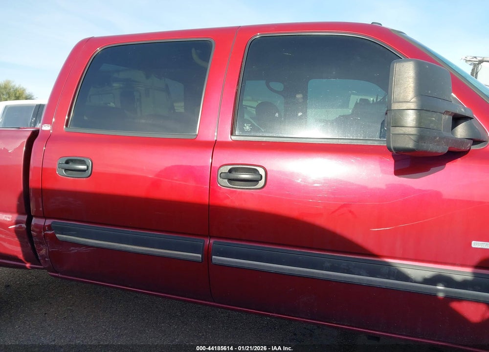 2005 CHEVROLET SILVERADO 2500HD LT VIN: 1GCHK23275F834311