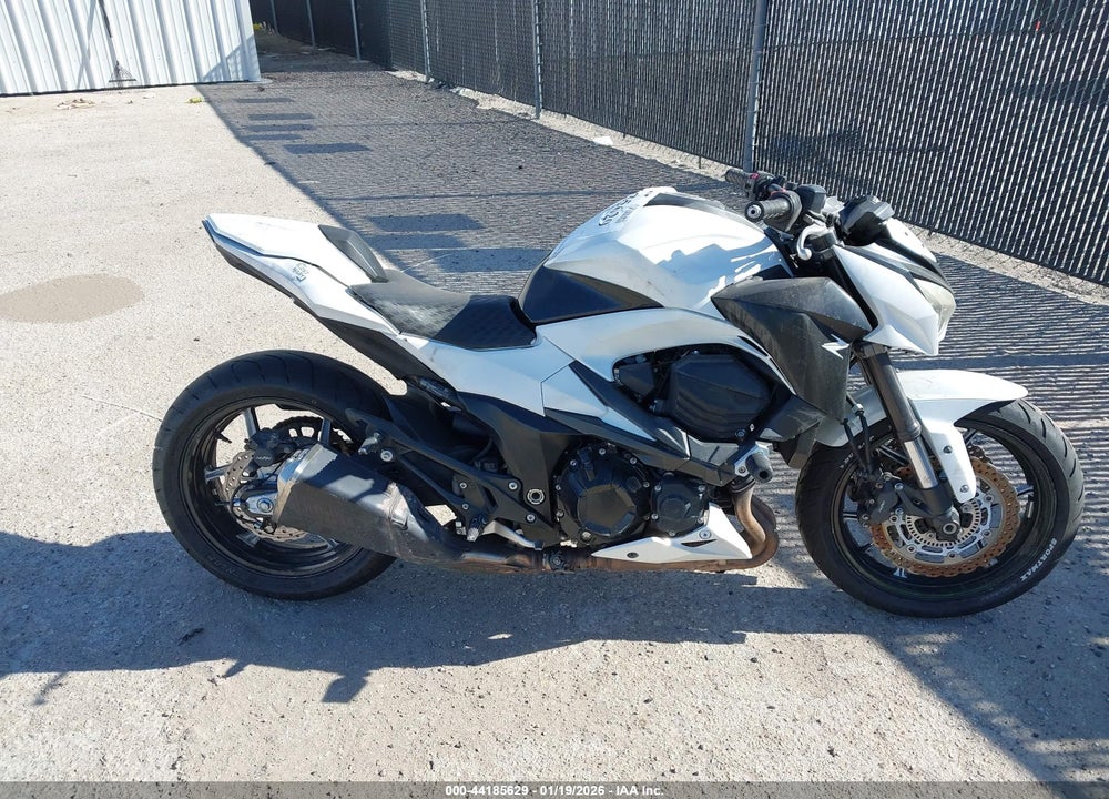 2016 KAWASAKI ZR800 B VIN: JKBZRCB18GDA18214