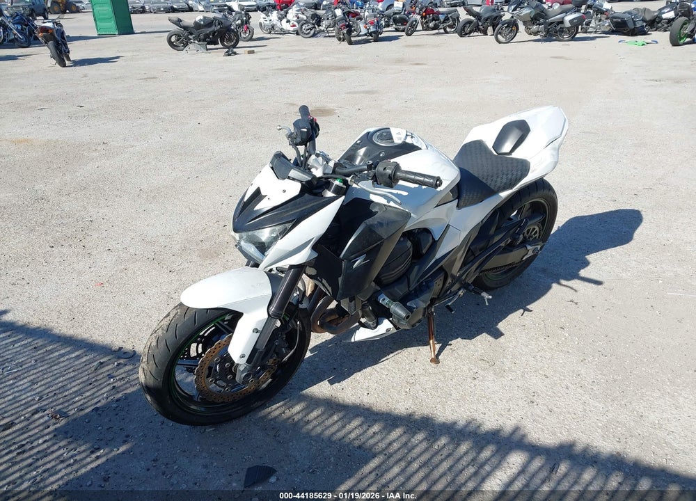 2016 KAWASAKI ZR800 B VIN: JKBZRCB18GDA18214